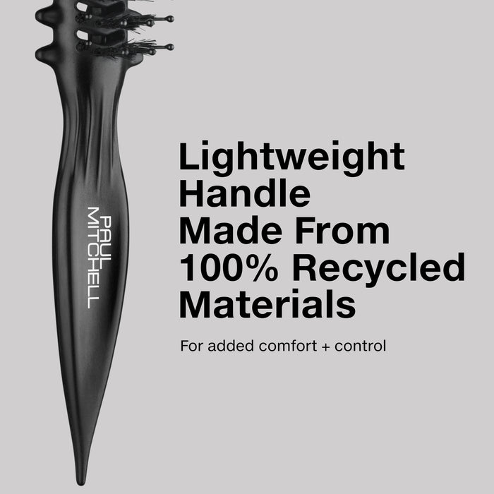 The Curl Brush has a lightweight handle made from 100% recycled materials for added comfort and control.