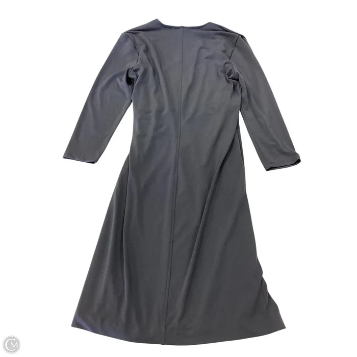 Dress Casual Short By Clothes Mentor In Grey, Size: 10