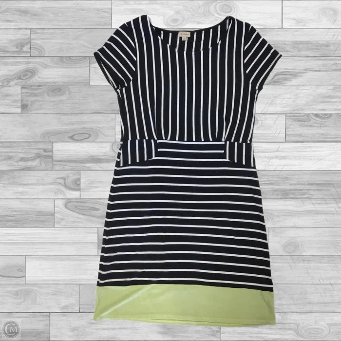 Dress Casual Short By Cremieux In Black & White, Size: M