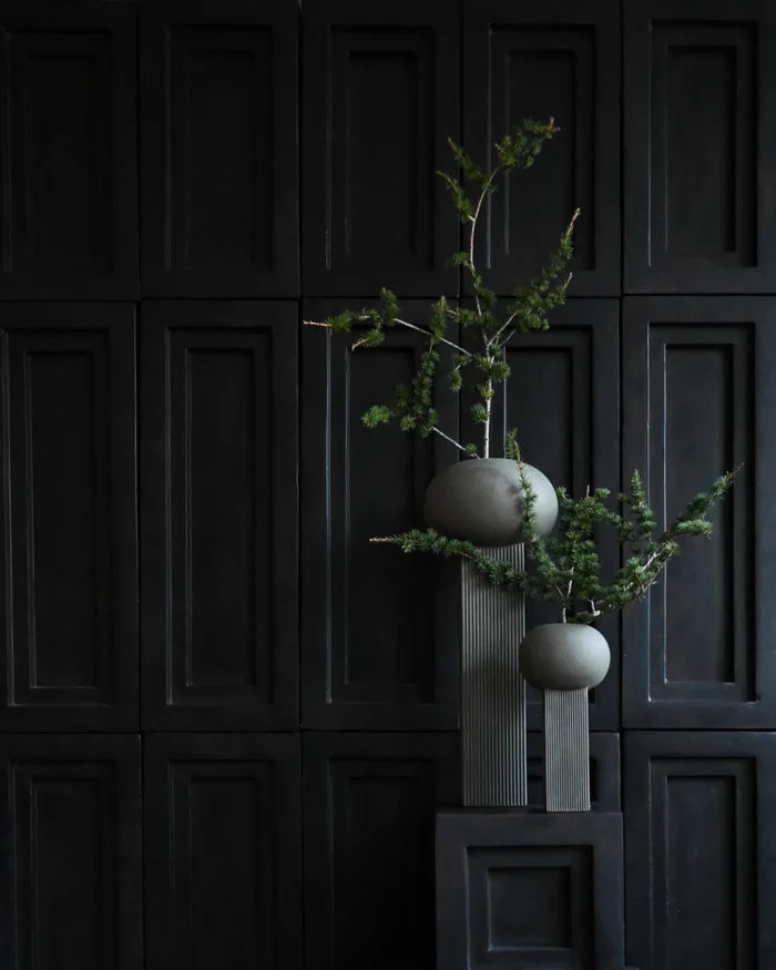 Empire Vase, Mini - Dark Grey Vases 101 Copenhagen
