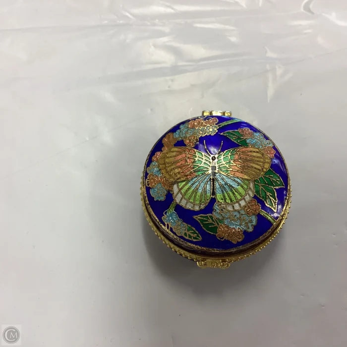 Jewelry Case By Clothes Mentor, Size: Small