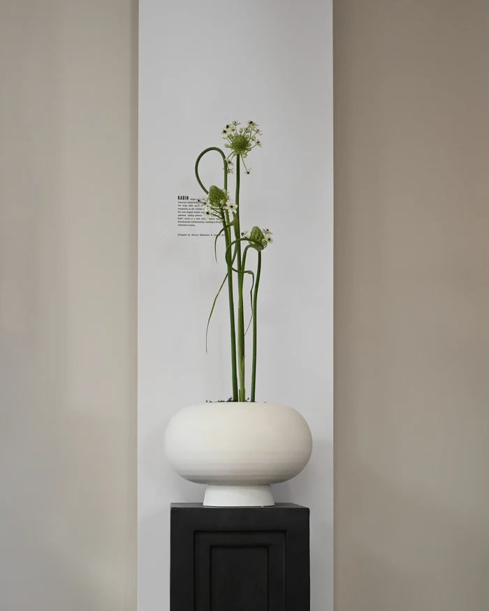 Kabin Vase, Fat - Bone White Vases 101 Copenhagen