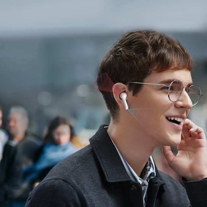 soundcore earbuds with clear voice in busy street