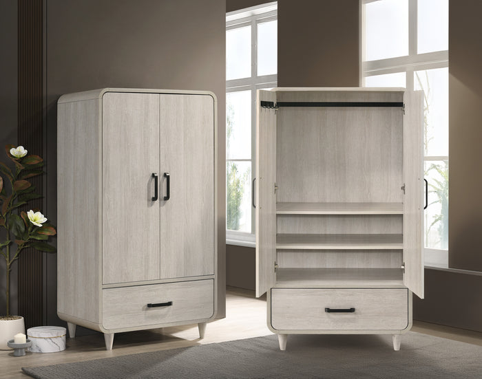 Nyomi White Bedroom Collection