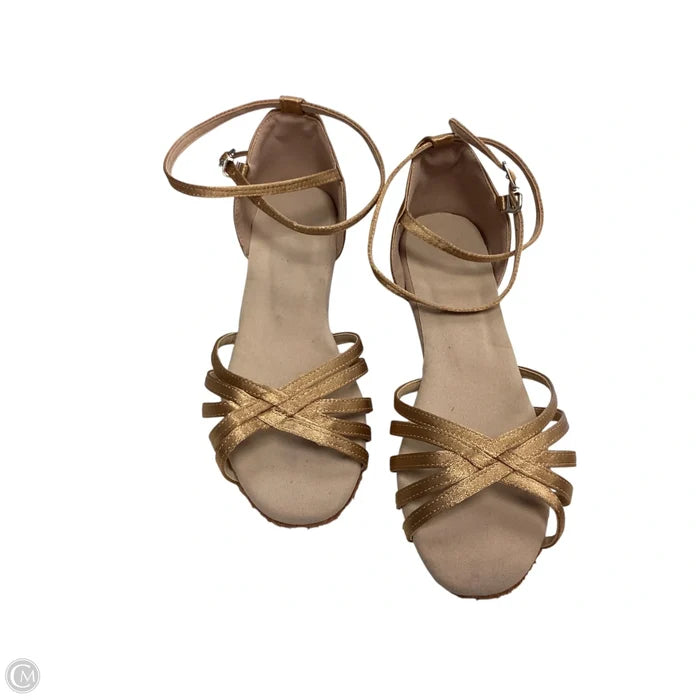 Shoes Heels Kitten By Clothes Mentor In Gold, Size: 7.5