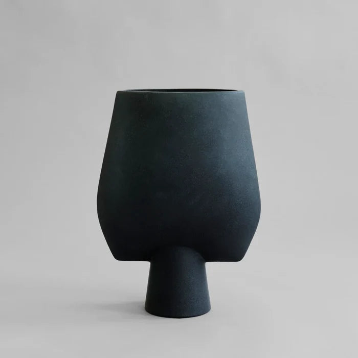 Sphere Vase Square, Big - Black Vases 101 Copenhagen