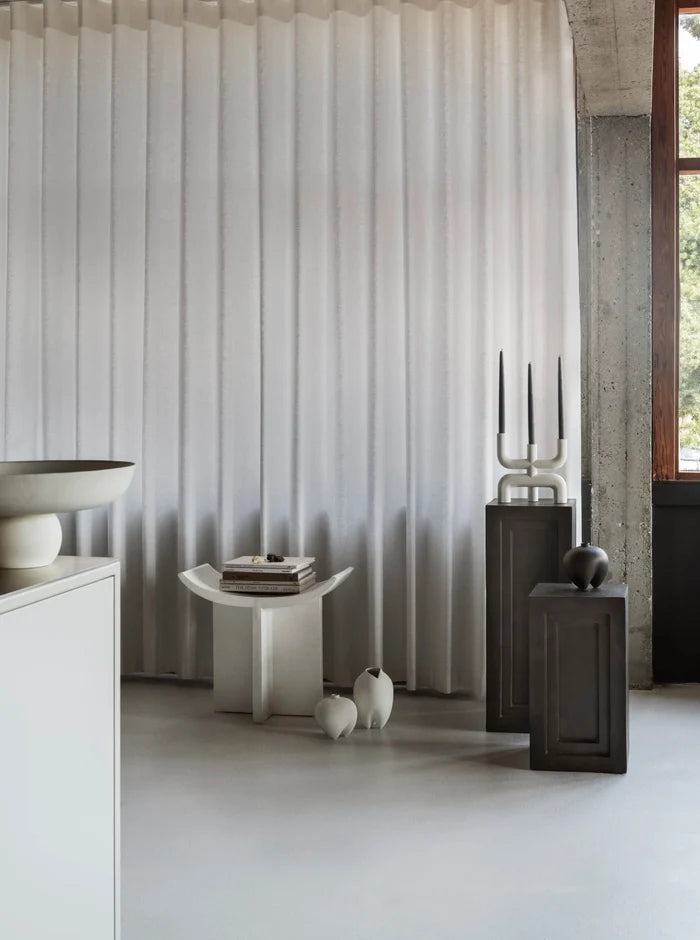 Sumo Vase, Petit - Bone White Vases 101 Copenhagen