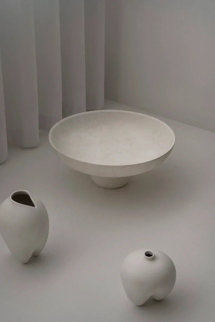 Sumo Vase, Petit - Bone White Vases 101 Copenhagen