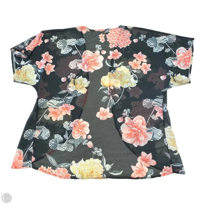 Swimwear Cover-up By Clothes Mentor In Floral Print, Size: S