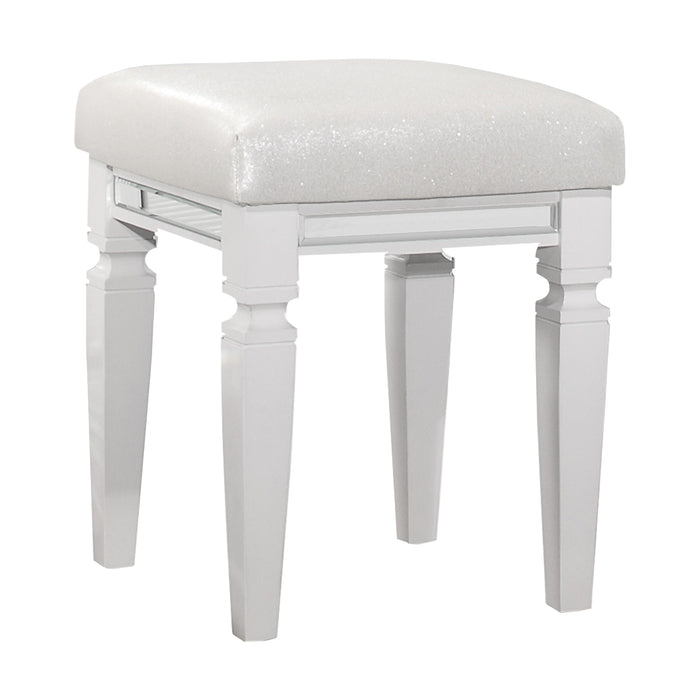 Stool