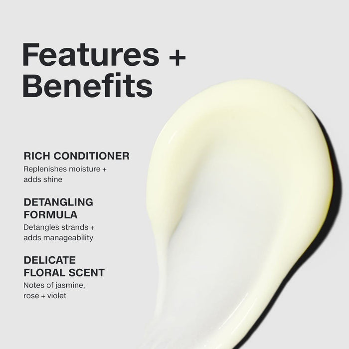 Features and benefits smear infographic for Paul Mitchell The Detangler