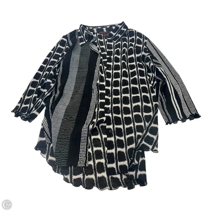 Top Long Sleeve By Clothes Mentor In Black & White, Size: Xl