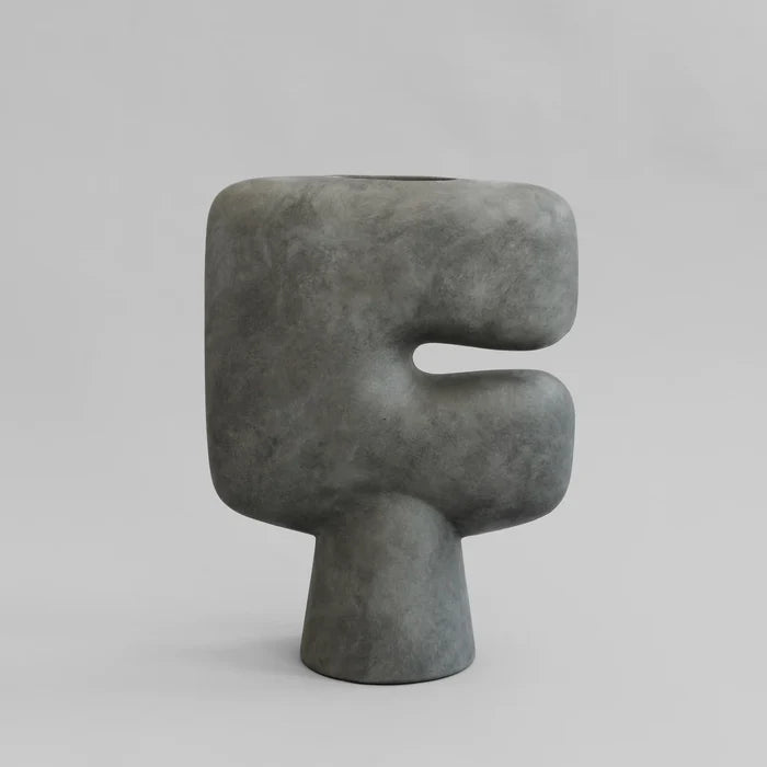 Tribal Vase, Big - Dark Grey Vases 101 Copenhagen