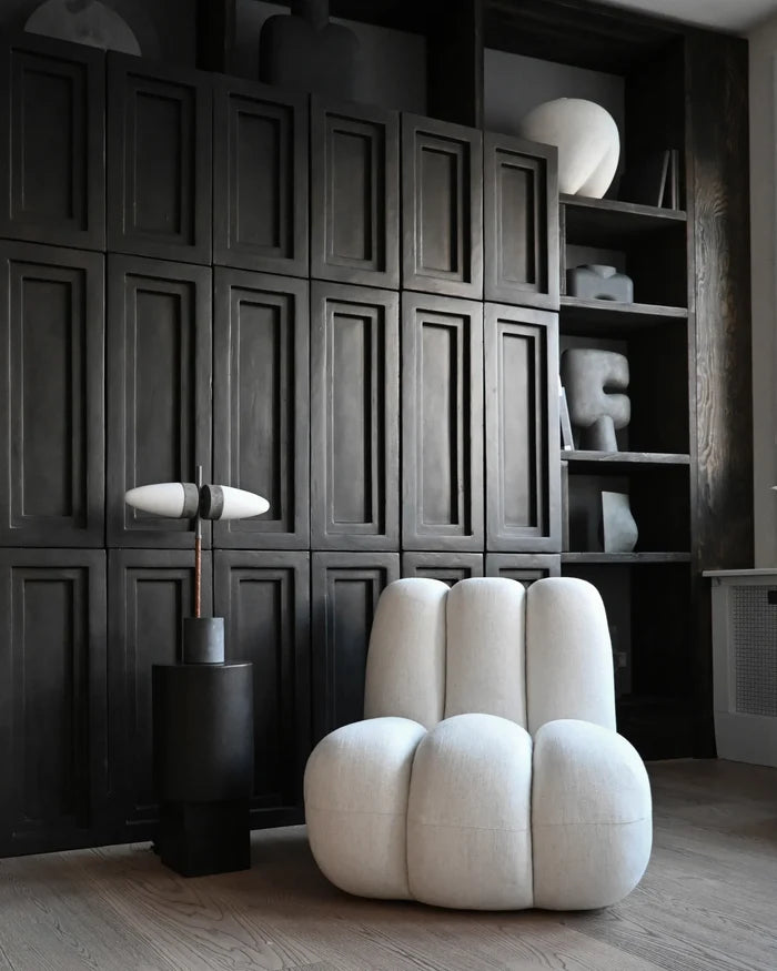 Tribal Vase, Big - Dark Grey Vases 101 Copenhagen
