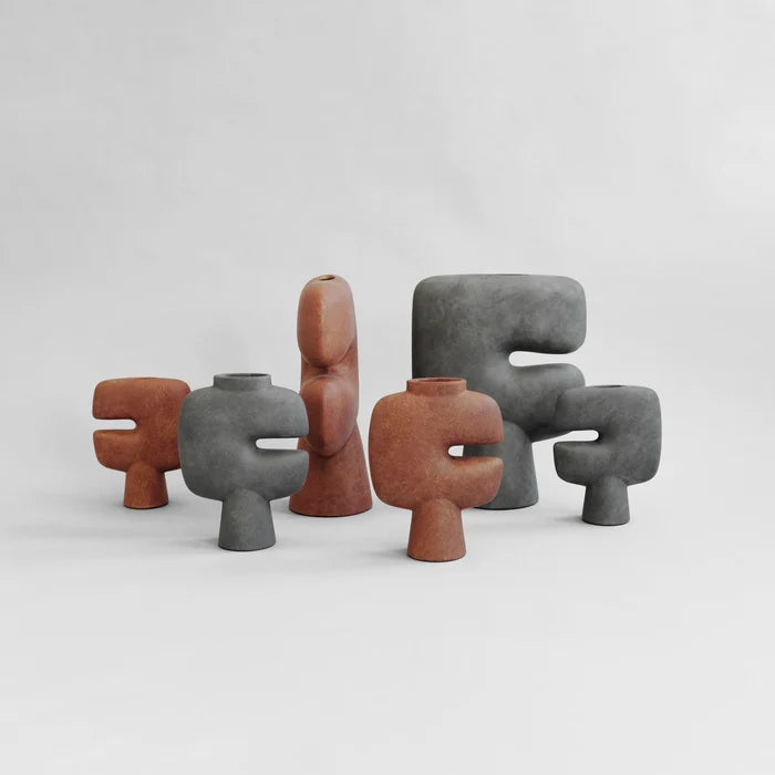 Tribal Vase, Medio - Dark Grey Vases 101 Copenhagen